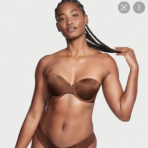 Victoria’s Secret Sexy Illusions Strapless Push Up